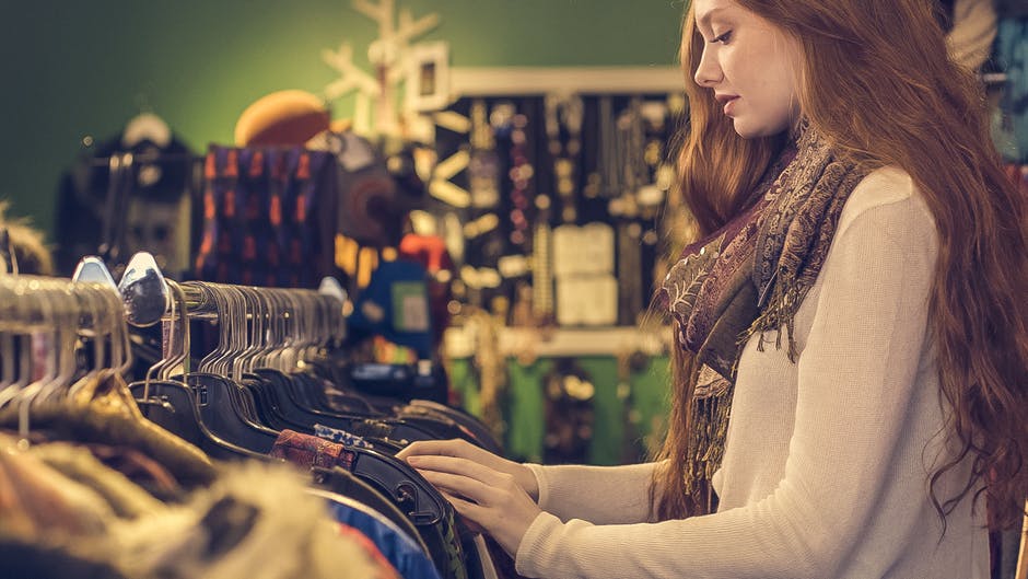 The Best Ways to Save Money When Buying Lots of Clothes