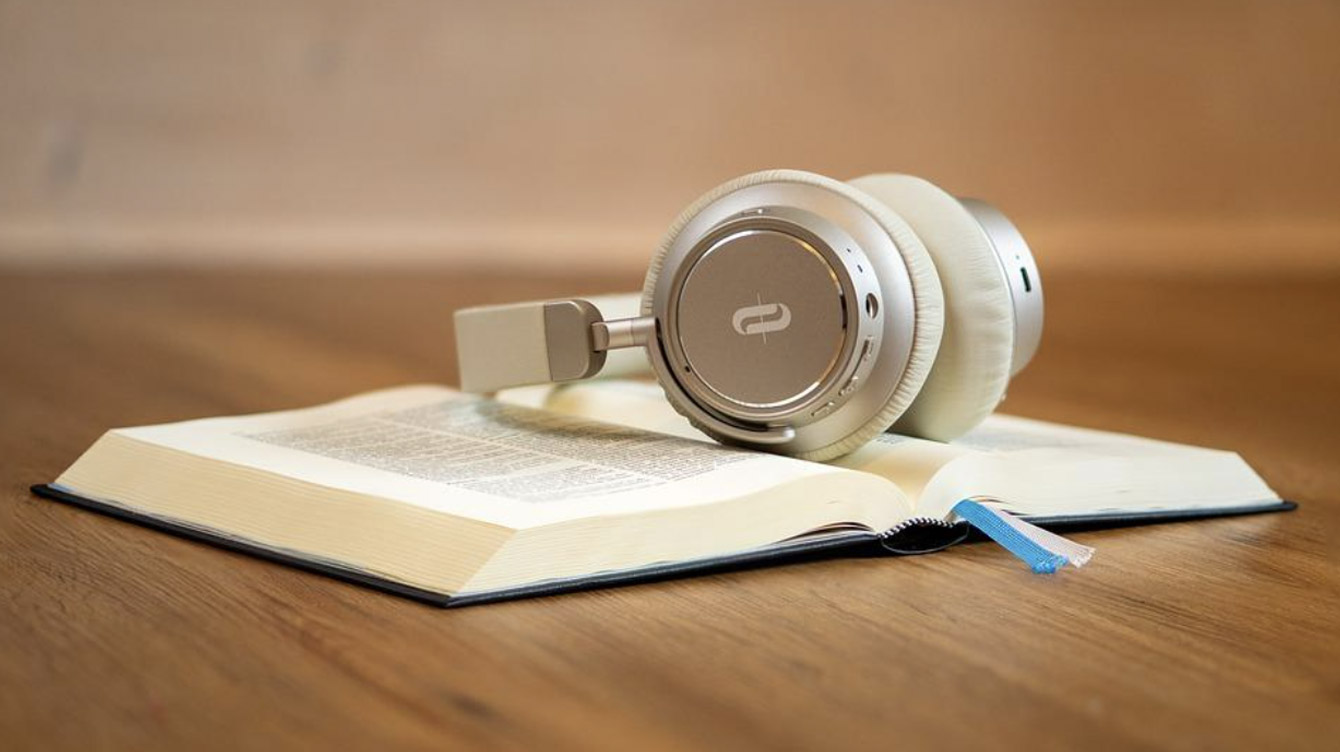 Audio Books You Should Be Listening To